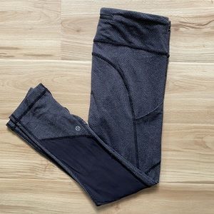 Patterned Workout Lululemon Leggings Size 4